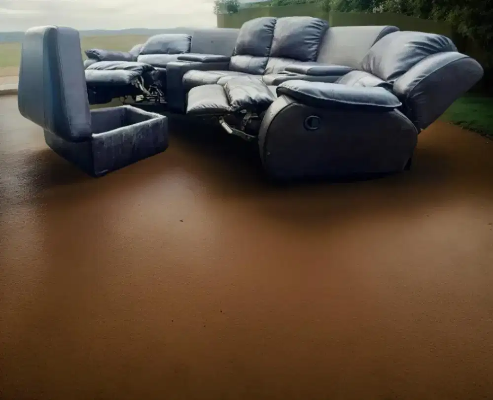 Istimewa Sofa reclining Cheers Informa set table box muraaaahh