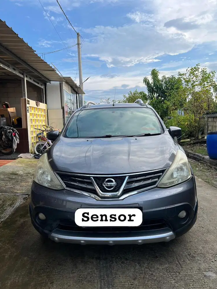 Nissan grand livina X Gear
