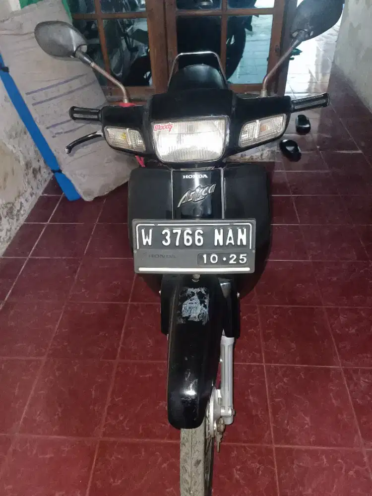 Legenda Astrea Tahun 2002