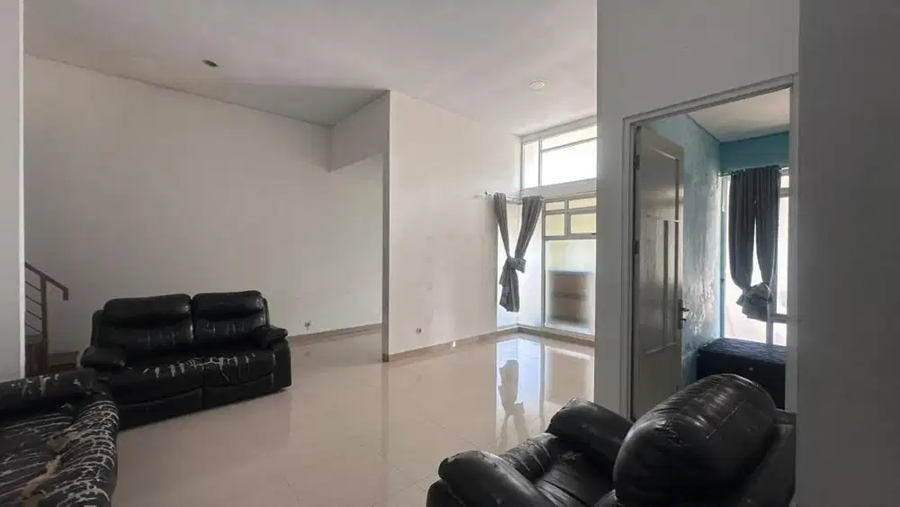 Sewa kontrak Rumah rapi bersih Sukatani Tapos Depok