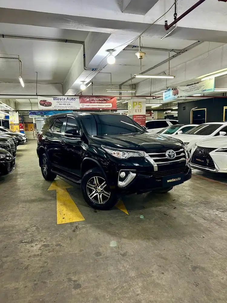 KM 54rb Toyota Fortuner G Manual 2.4 Diesel MT 2018 nik 2017 Antik