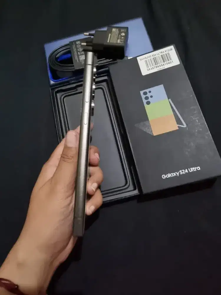 Jual  hp samsung S24 ULTRA 12/512 likeNEW warna esklusif free ADAPTOR