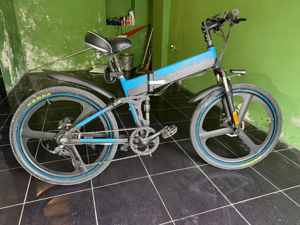 Sepeda listrik LANKEleisi XT 750