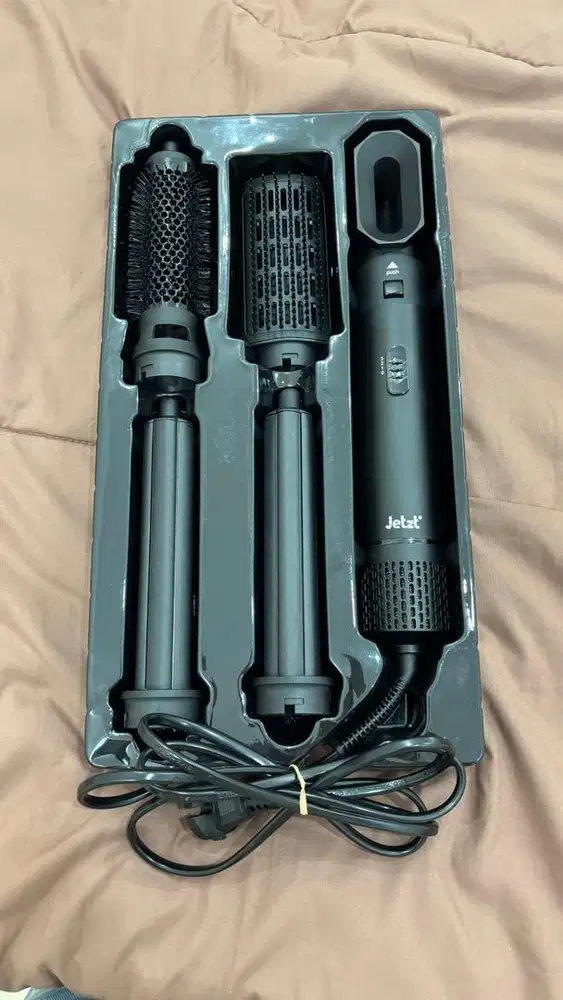 JUAL CEPAT - Jetzt HC600 5 in 1 Hair Styler