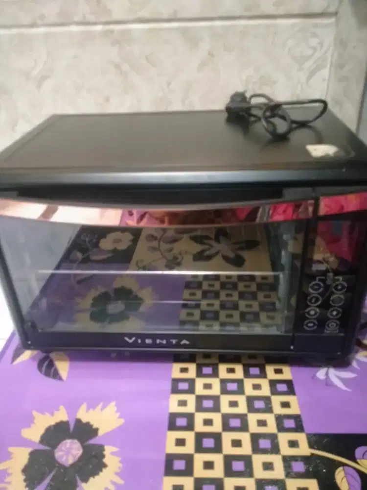 Oven listrik Vienta