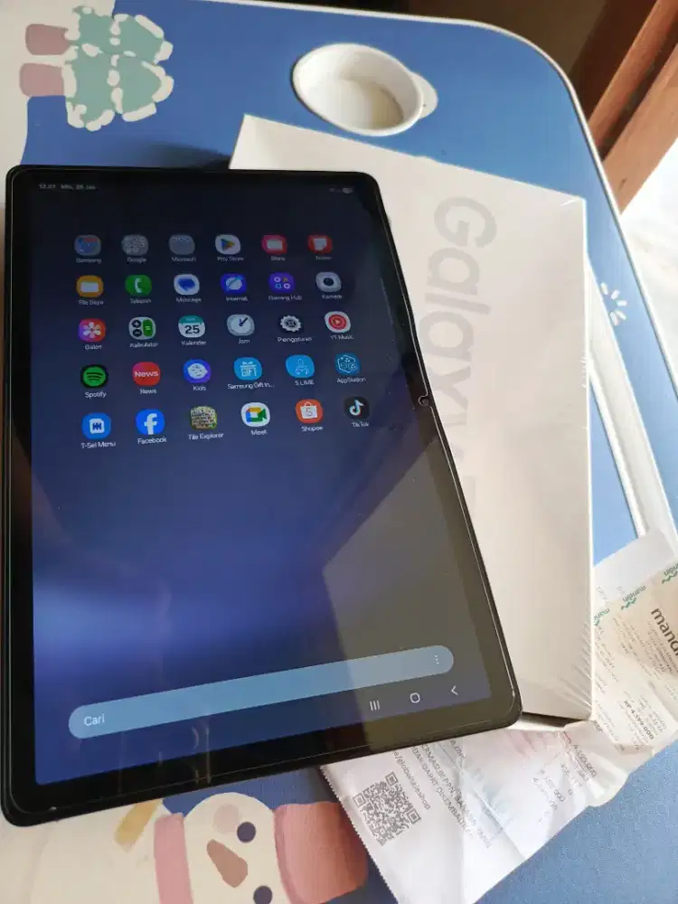 Tablet Galaxy Tab a9+ 5G pakai kartu fullset sein jarang pakai