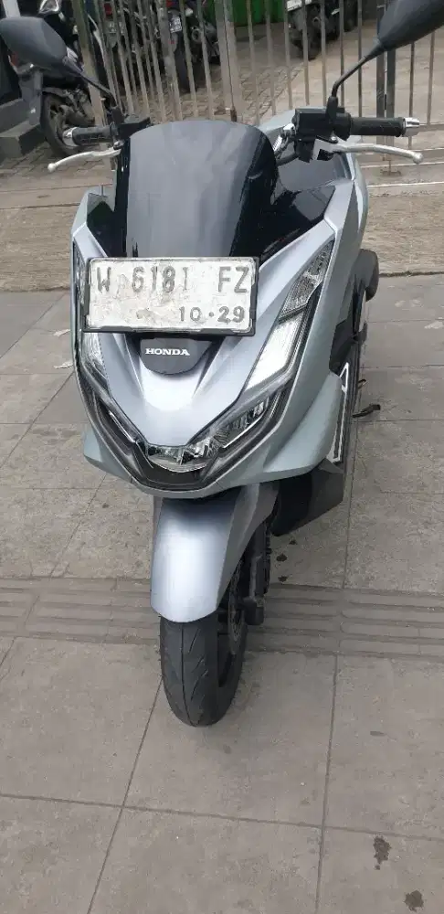 PCX 160 CBS th 2024 W Gresik istimewa km 11rb pjk  10 -2026