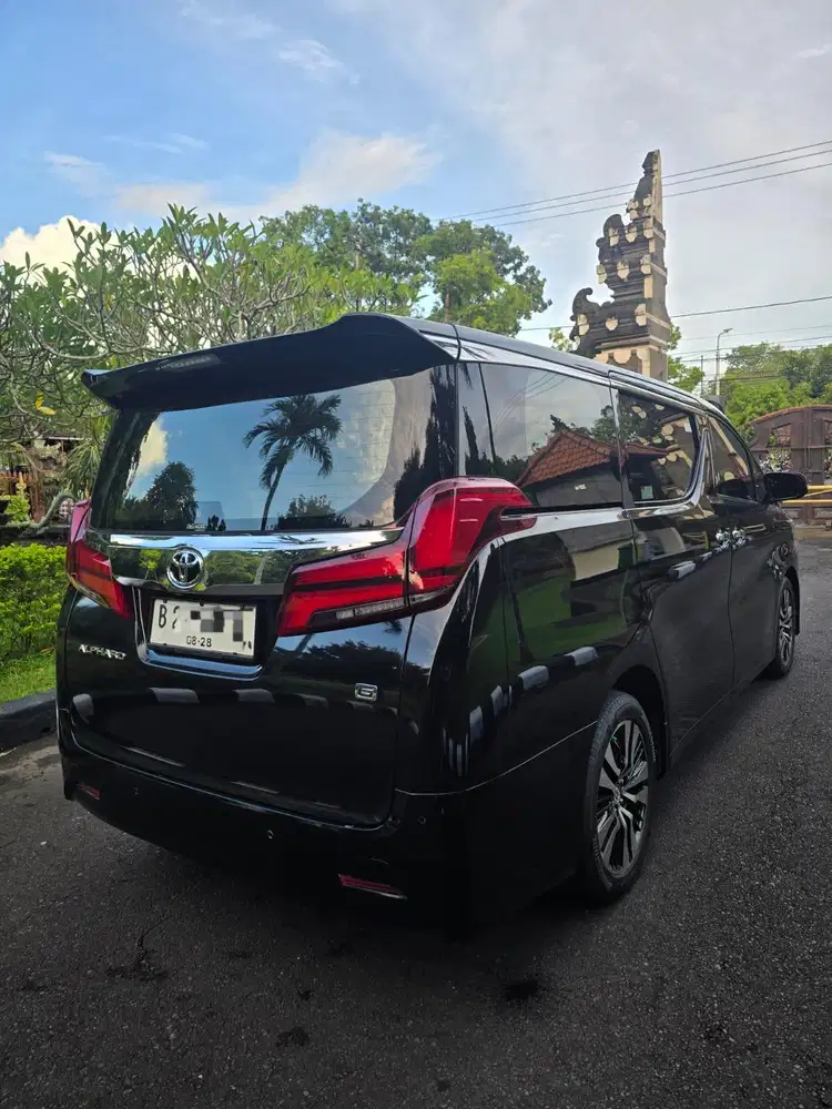 ALPHARD 2.4 G TAHUN 2018 KONDISI SUPER LOW KM 49Rb