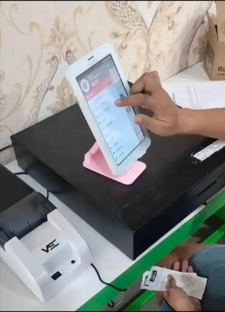 UMKM dan usaha lainnya, Wajib menggunakan sepaket mesin kasir