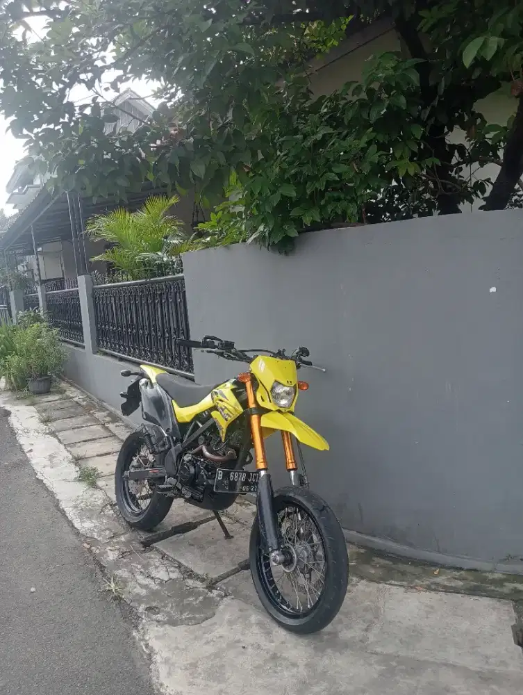 Dijual Kawasaki D-Tracker 2022