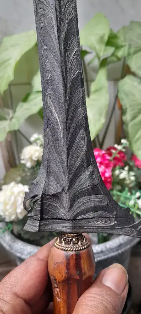 Keris tresno gathi corok