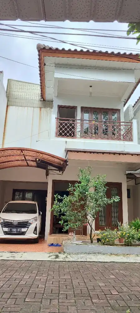 dijual rumah cluster