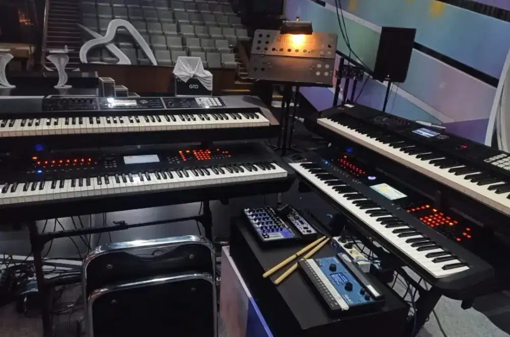 Les kursus privat gitar dan piano/keyboard