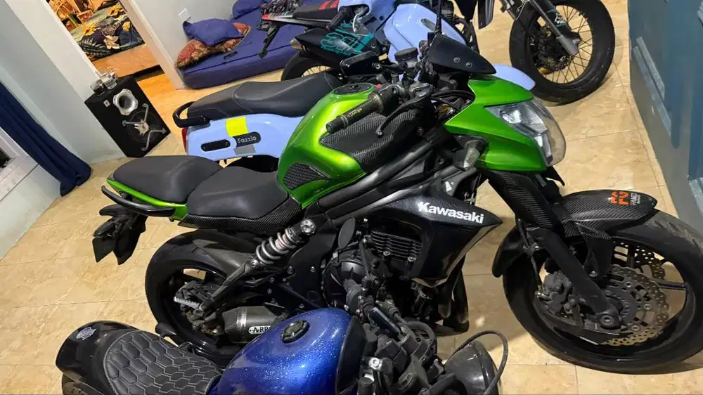 Di jual ER6N daerah malang