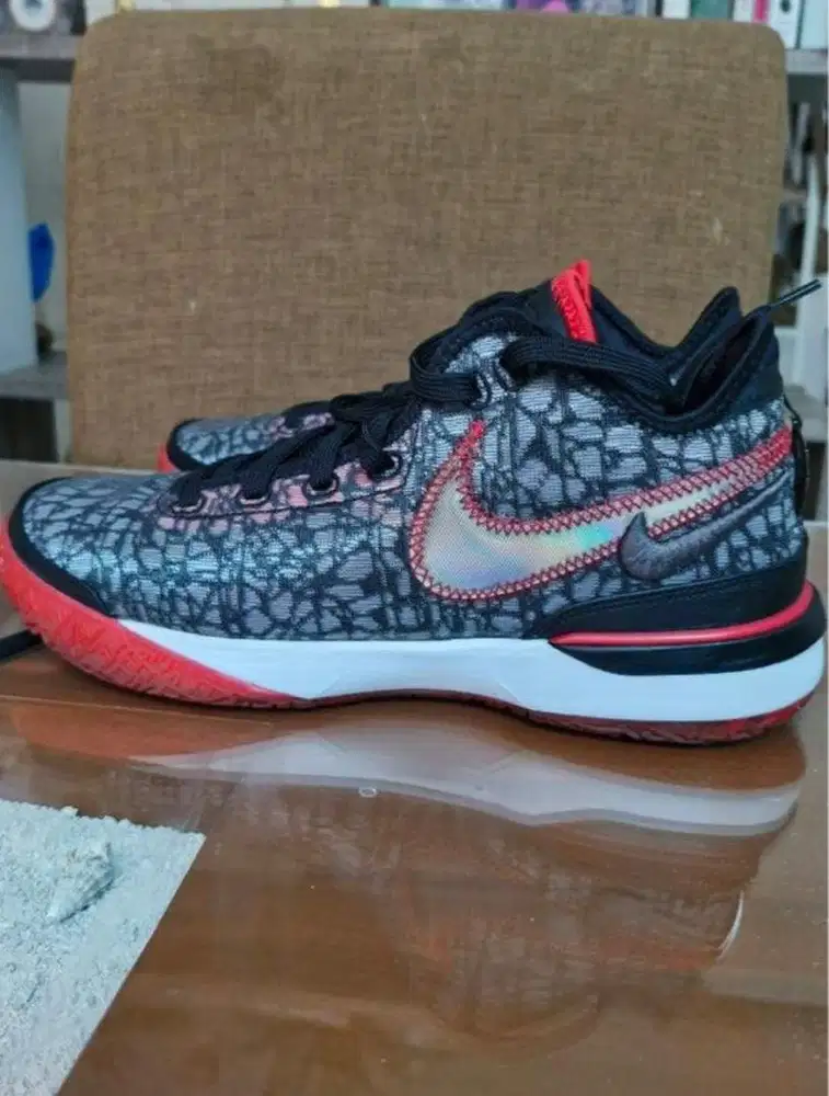 Sepatu Basket Nike LeBron NXXT Gen X Faze Clan