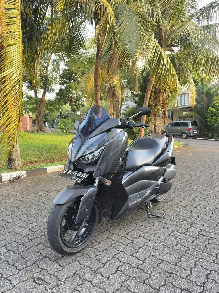 YAMAHA XMAX 250
