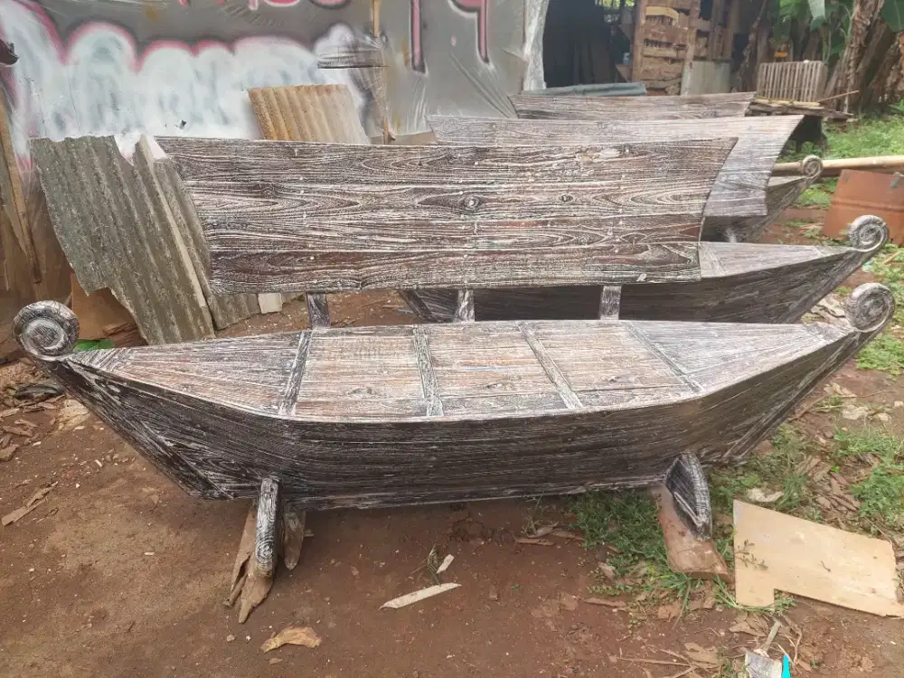 Bangku antik, bangku perahu