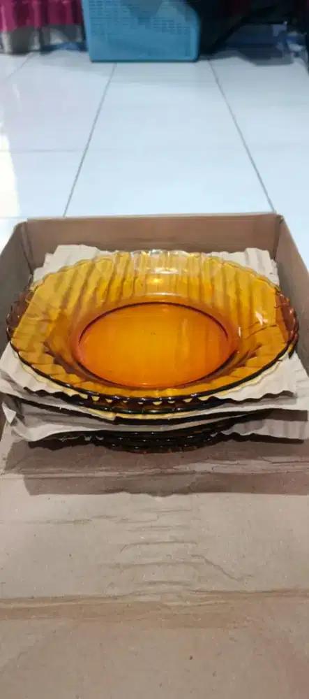 Piring kaca duralex