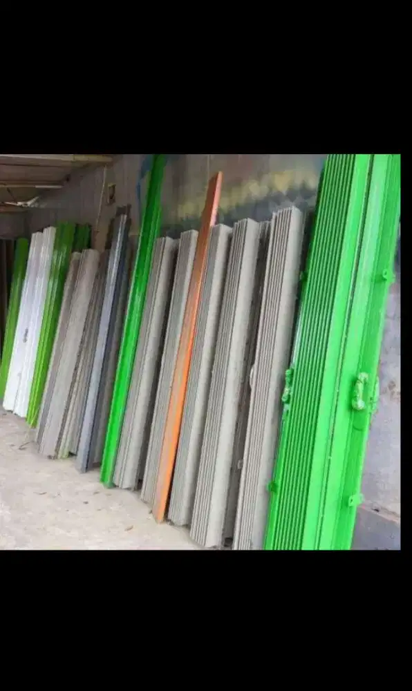 Folding gate rolling door plafon