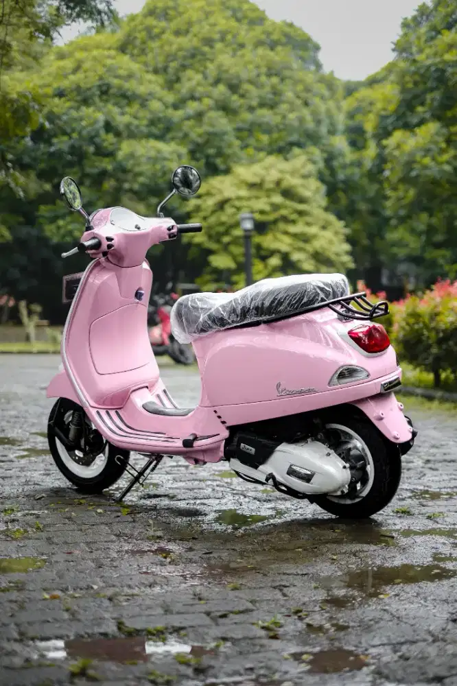 PIAGGIO VESPA LX 125 IGET 2017 TERMURAH BERGARANSI 1 TAHUN