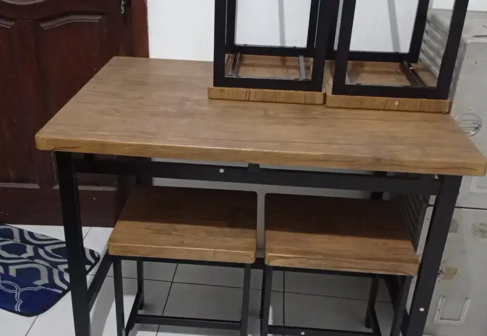 Jual meja makan minimalis