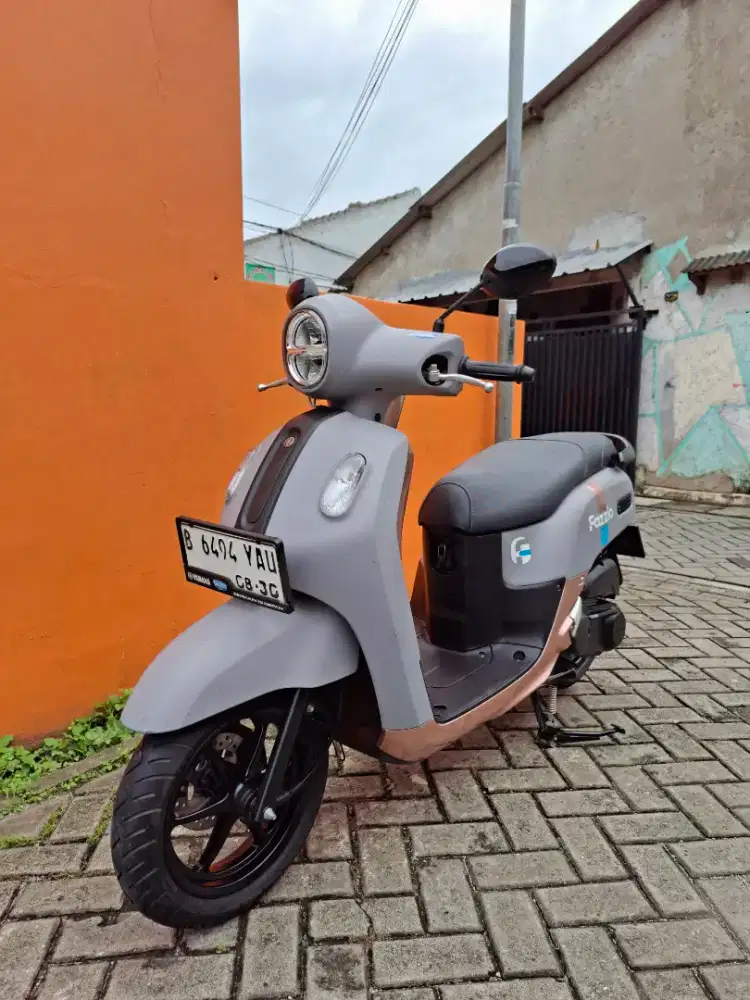 Yamaha fazzio Hybrid 2025 Bln 8 Brgaransi