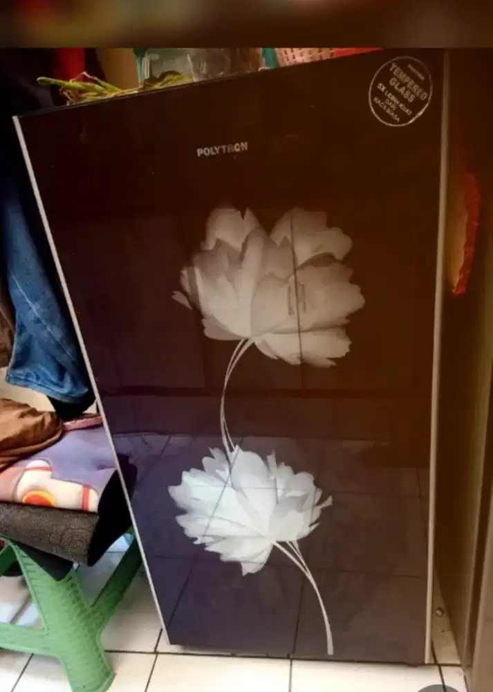 Kulkas Polytron 1 pintu tempered glass