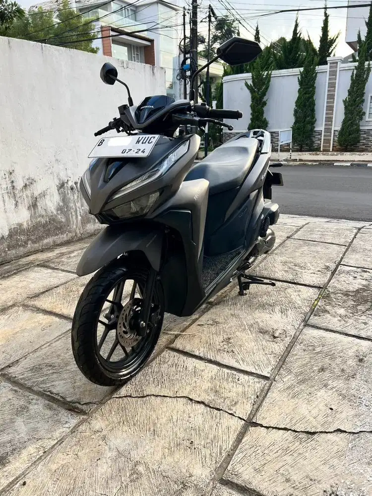 Honda Vario 125 CBS ISS 2019 Matte Brown | KM 30RB | Mesin Sehat