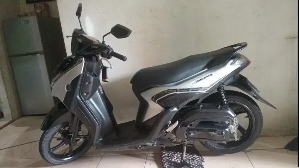 Yamaha gear 2021 lengkap mulus