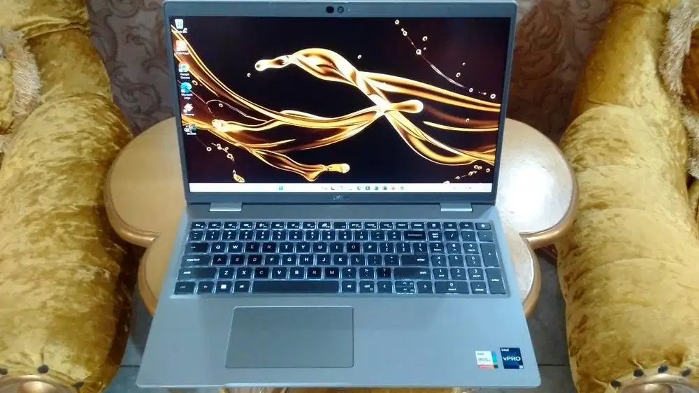Laptop Bisnis LED TOUCH Dell Precision Core i5 1235U Ram 16GB SSD512GB