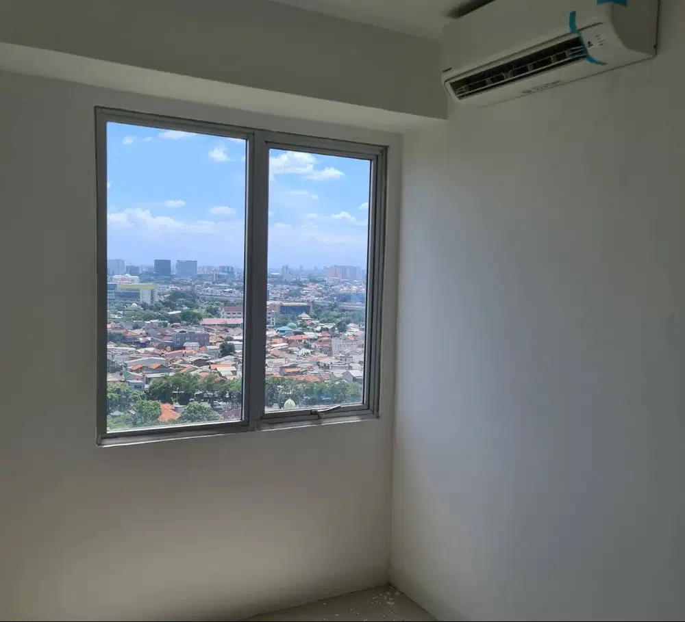 Apartemen 2 KT Lt 21 di Bassura City Bersih Rapi View Bagus
