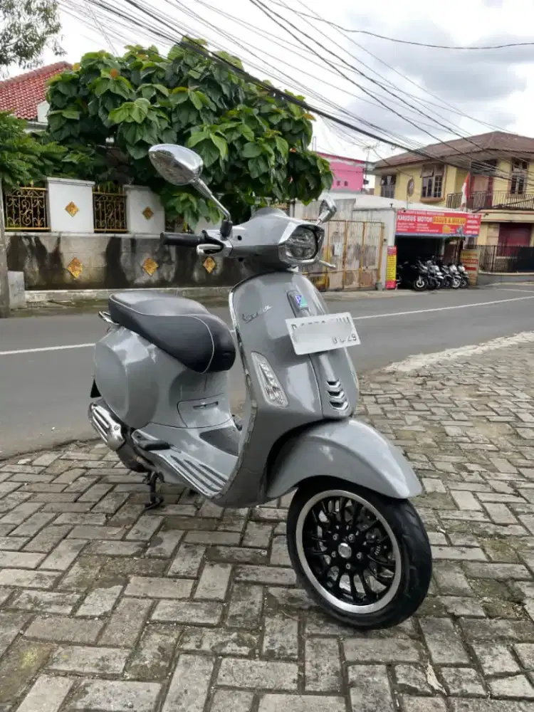 VESPA SPRINT S IGET ABS TAHUN 2024