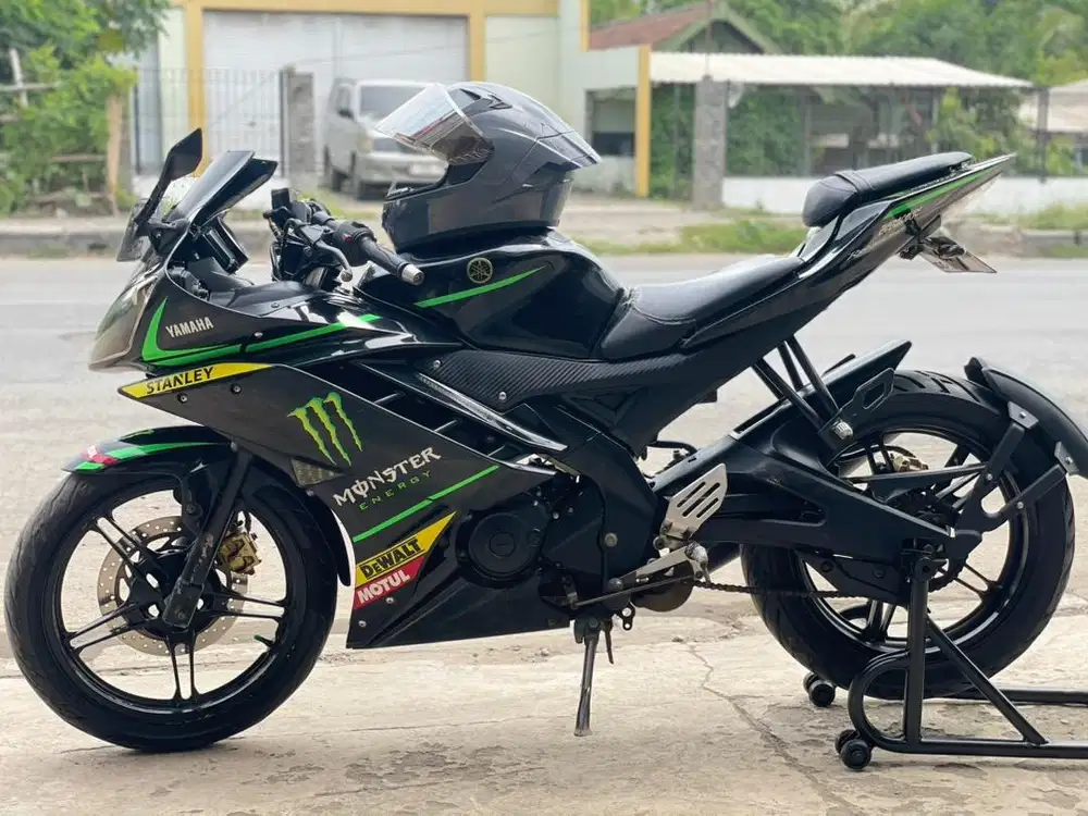 [BU] Dijual Yamaha R15 v2 Monster Edition, surat lengkap pajak lama