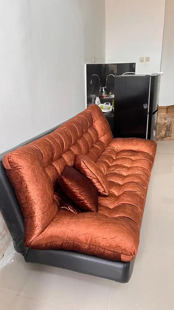 Sofabed Mosta Kain Bludru