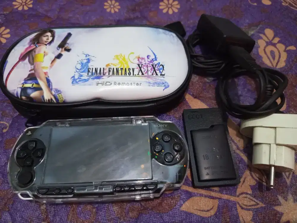 PSP Fat 1000 memory 8gb Fullset Nego Tipis