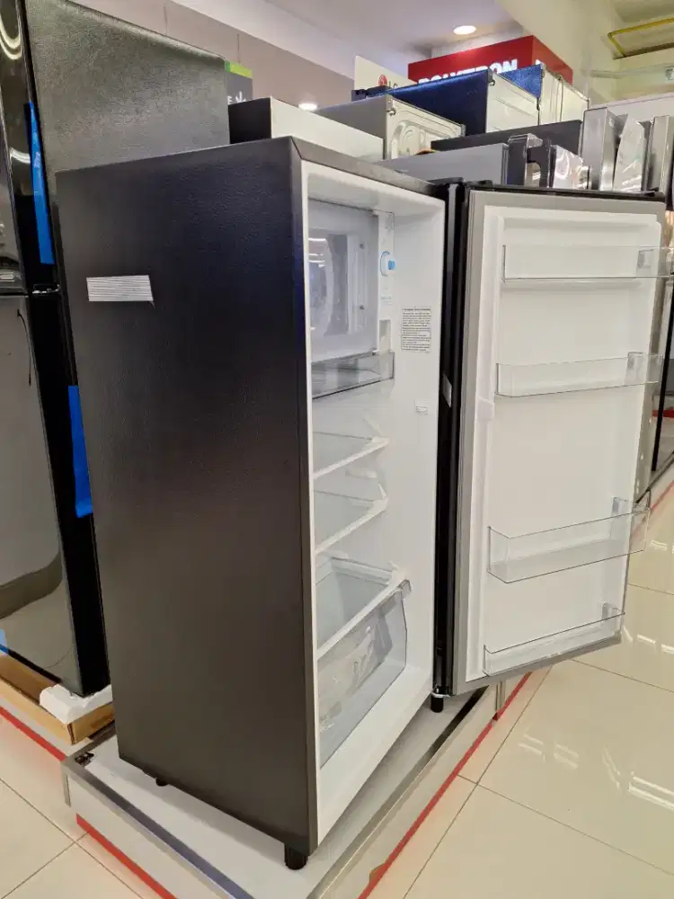 CASH / KREDIT KULKAS 1 PINTU HISENSE