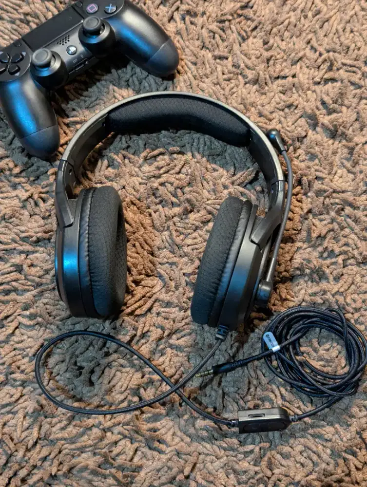 Headphone Headphones Headset Gaming From FANTECH TRINITYMH88 Black