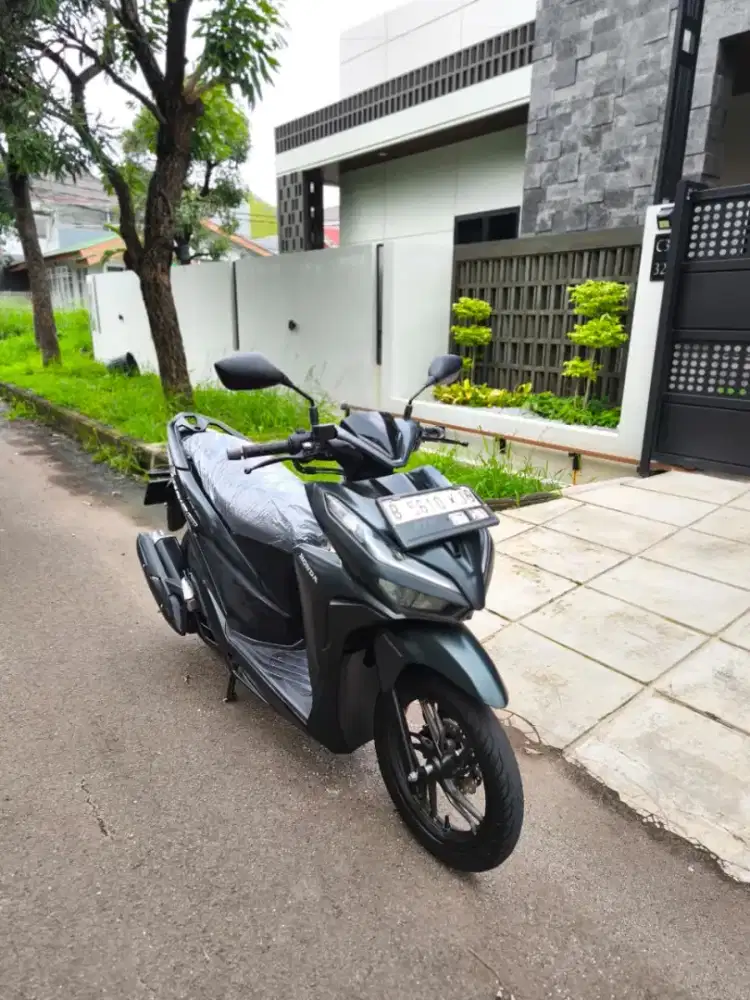 Bissmillah dijual motor Honda Vario LED new 150cc 2019