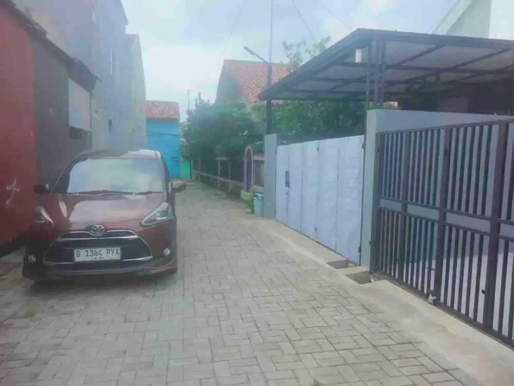 Jual 1 Unit Rumah siap huni di Jagakarsa cluster Twin Nusa Indah luas 79 m2