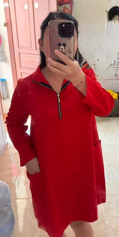 Preloved Dress lengan panjang dengan sleting aktif