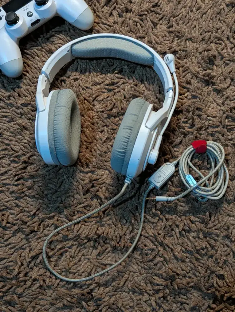 Headphone Headphones Headset Gaming From FANTECH TRINITYMH88 White