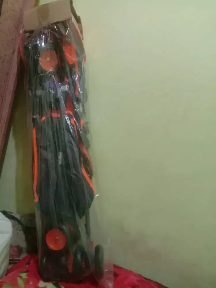 Stroller bayi dorongan