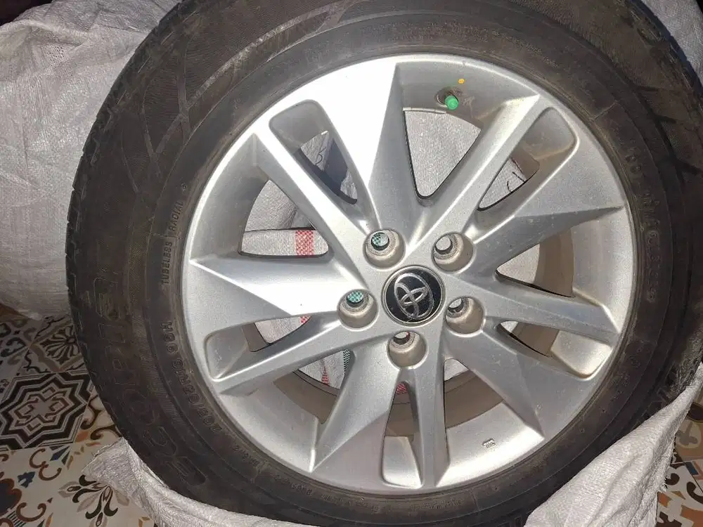 Velg Original Innova Reborn + Ban