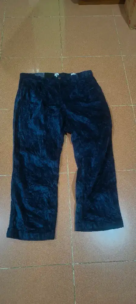 Celana Corduroy Cordura Gap Baru