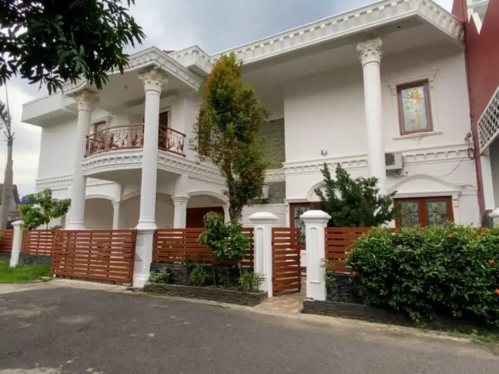 Dijual cepat rumah 2 lantai siap huni dekat kampus Unsri Palembang