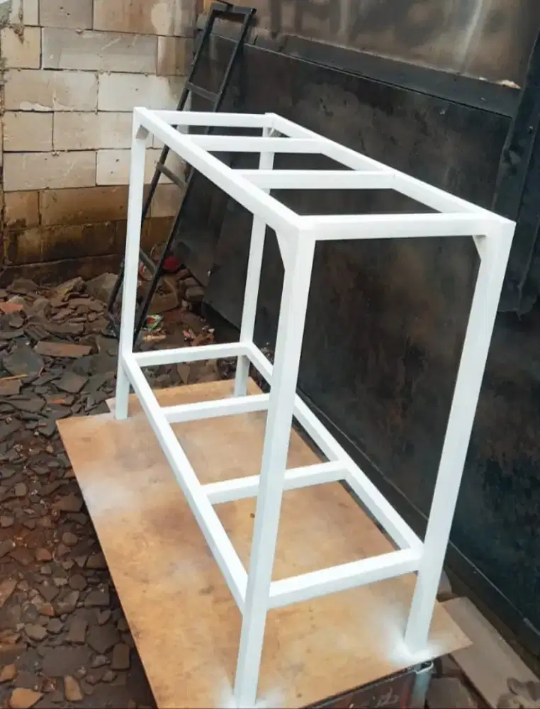 Rak aquarium akuarium