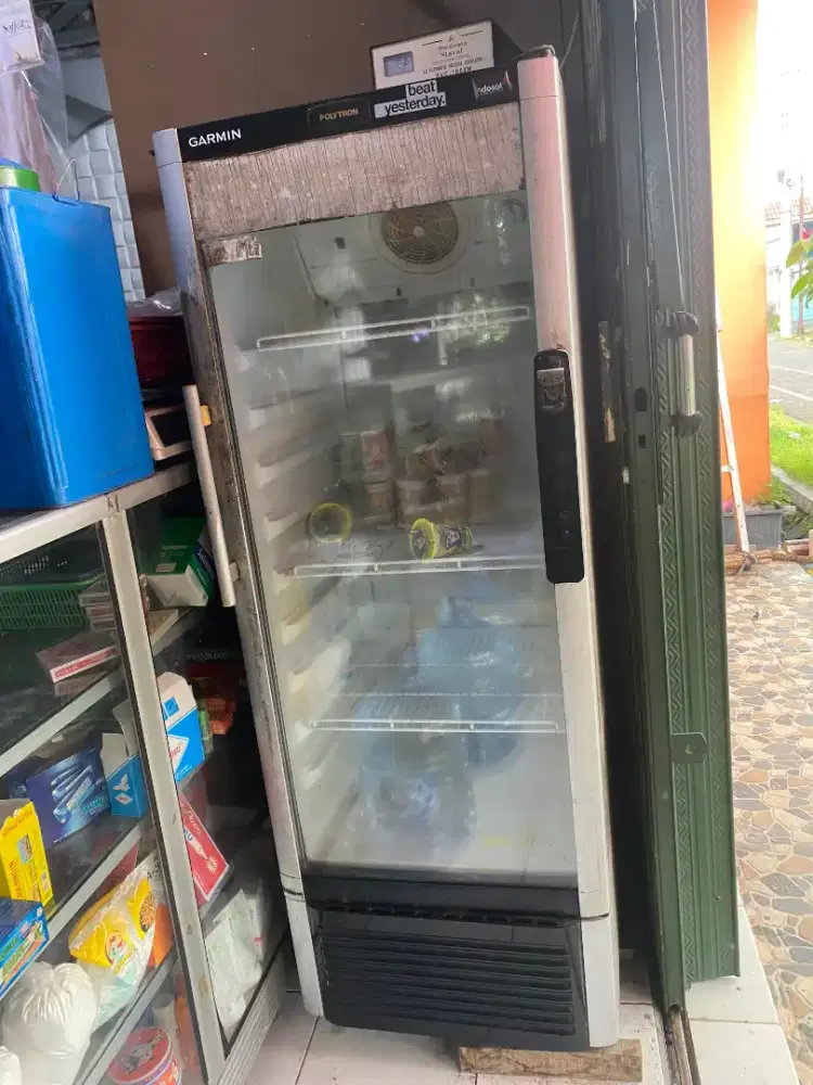 Showcase 4 Susun Kulkas Pendingin Bekas Warung