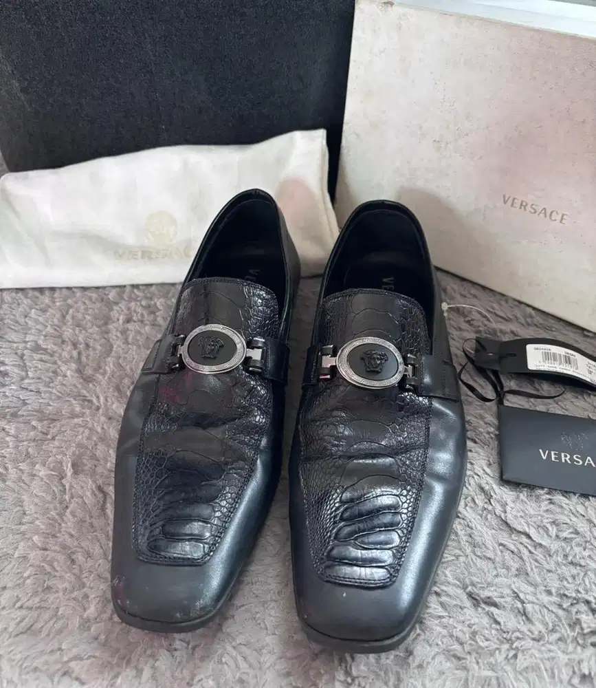 Sepatu original versace kulit leather 42