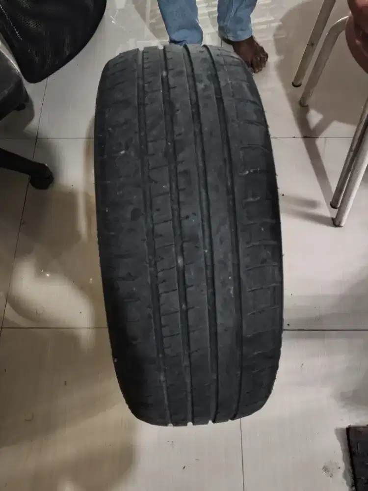 Ban accelera uk 215/55 r17