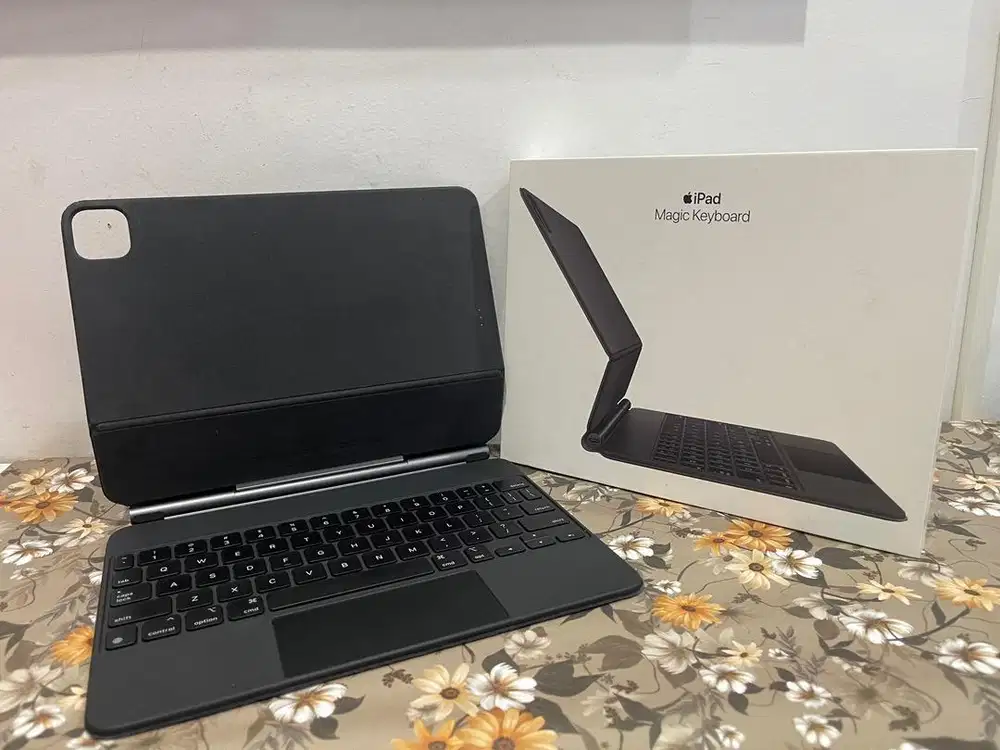 Jual Cepat ! iPad Magic Keyboard Original 11 Inch Mulus Apple Original